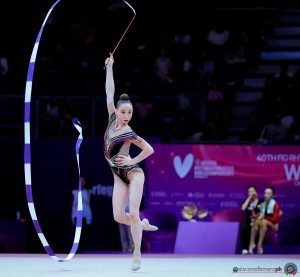 aa q ekimova marfa gbr ph simone ferraro sfa05292 copia